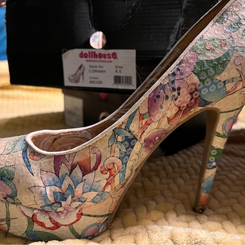 Dollhouse Beige Floral Heels